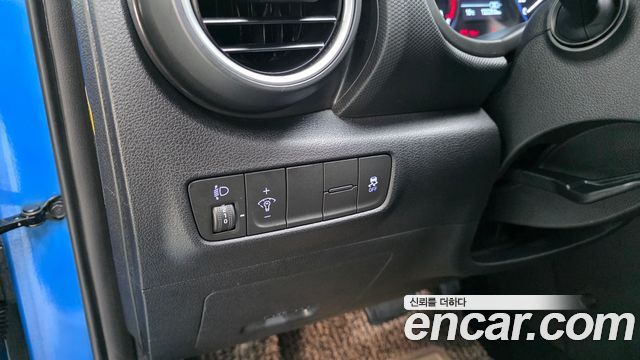 Hyundai Kona 2018 — photo 13