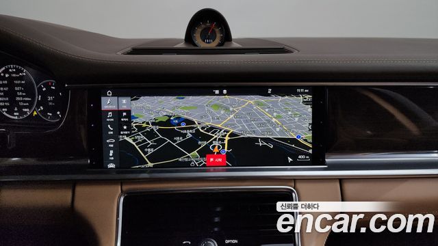 Porsche Panamera 2019 — photo 14
