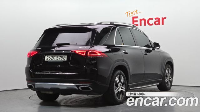 Mercedes-Benz GLE-Class 2019 — photo 2