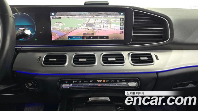 Mercedes-Benz GLE-Class 2019 — photo 14
