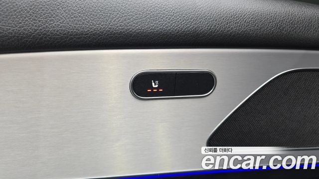 Mercedes-Benz GLE-Class 2019 — photo 19
