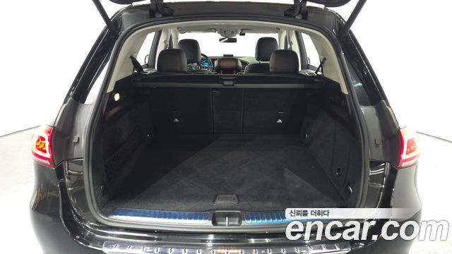 Mercedes-Benz GLE-Class 2019 — photo 20