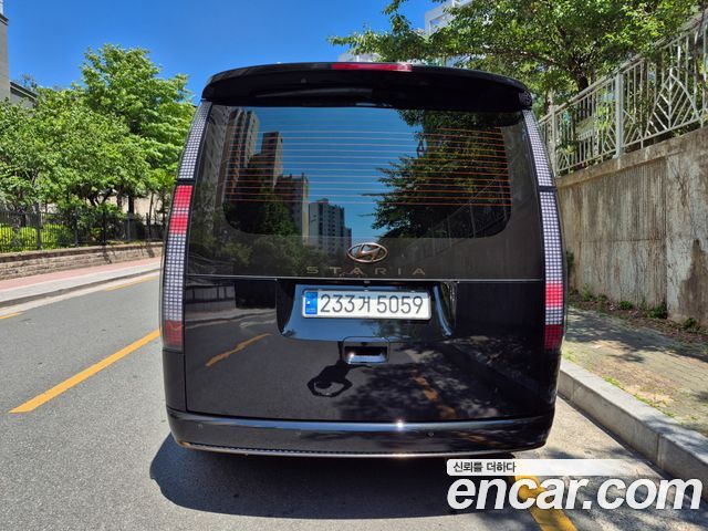 Hyundai Staria 2024 — photo 4