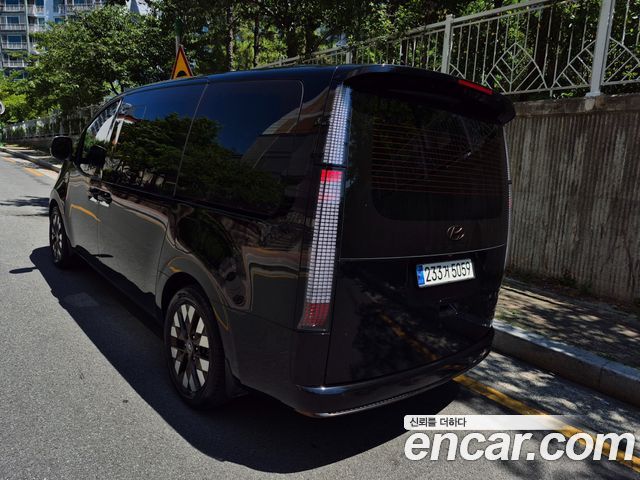 Hyundai Staria 2024 — photo 5