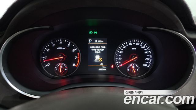 Kia Stinger 2021 — photo 8