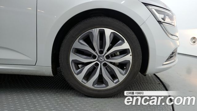 Renault Korea SM6 2016 — photo 5