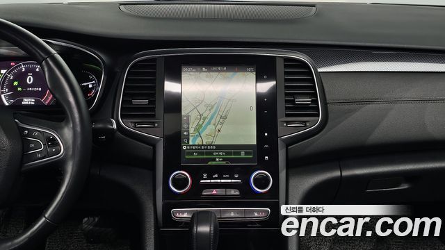 Renault Korea SM6 2016 — photo 14