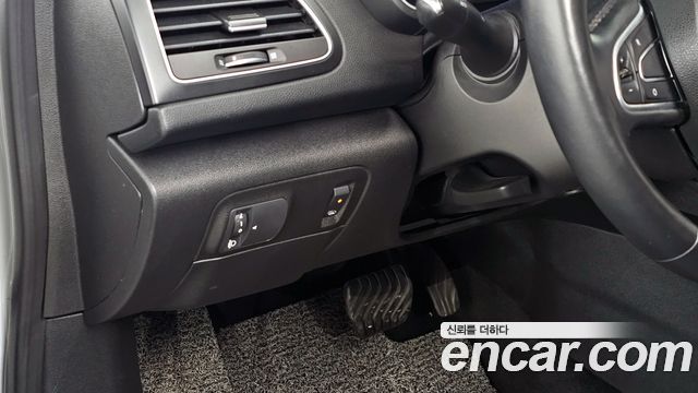 Renault Korea SM6 2016 — photo 16