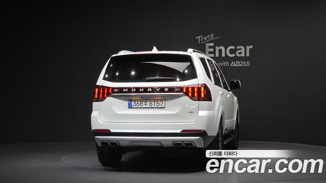 Kia Mohave 2023 — photo 4