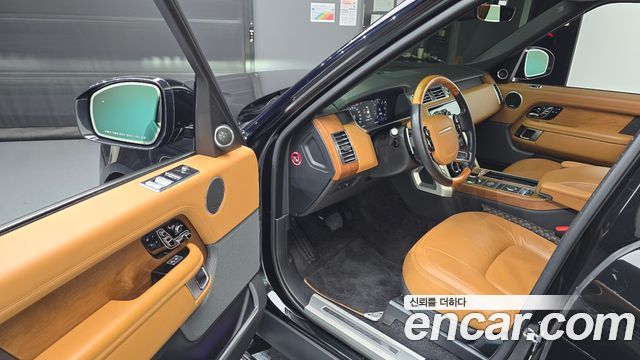 Land Rover Range Rover 2020 — photo 10