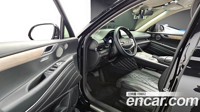 Genesis GV80 2020 — photo 11