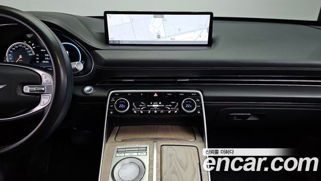Genesis GV80 2020 — photo 17