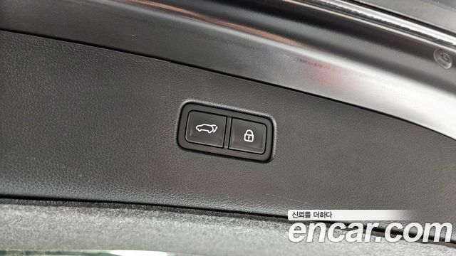 Genesis GV80 2020 — photo 19