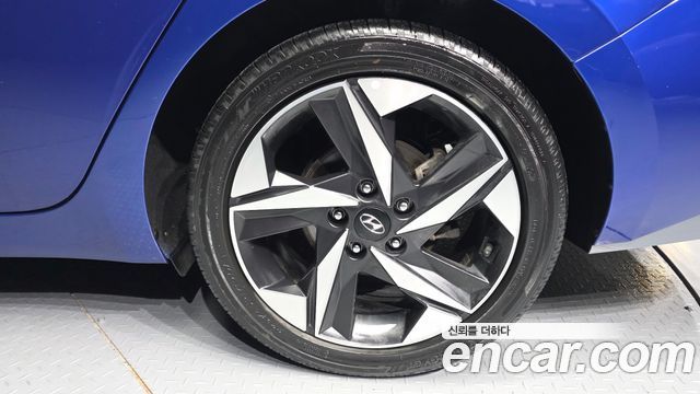 Hyundai AVANTE 2023 — photo 5