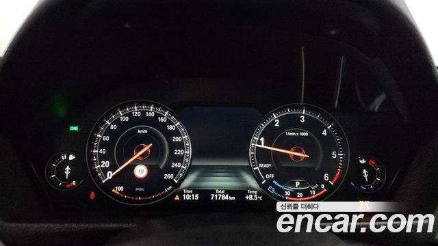 BMW Gran Turismo 2020 — photo 8
