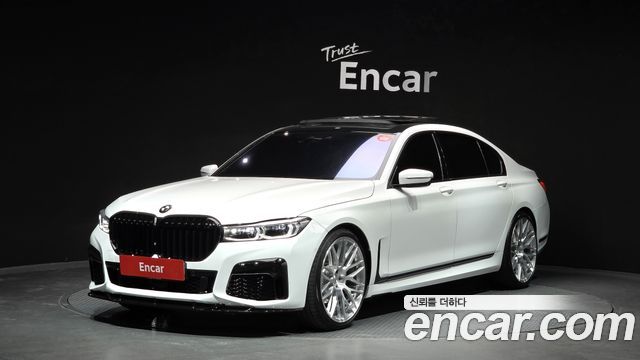 BMW 7-Series 2016 — photo 1