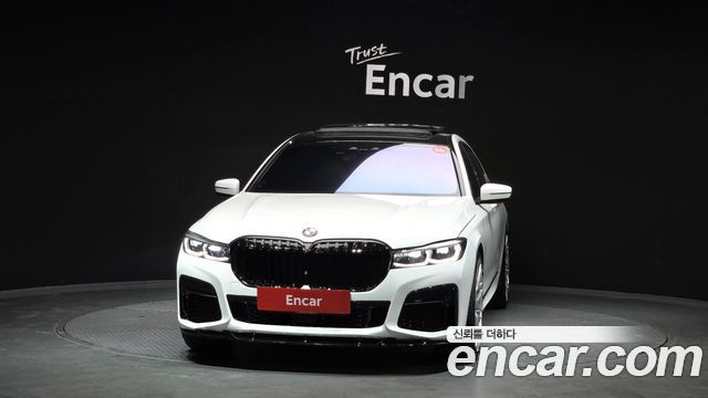 BMW 7-Series 2016 — photo 3