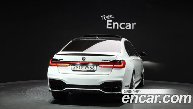 BMW 7-Series 2016 — photo 4