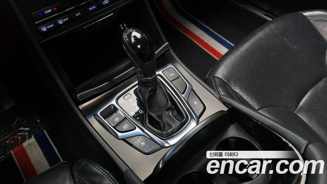 Hyundai Grandeur 2015 — photo 9