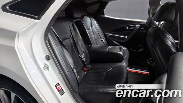 Hyundai Grandeur 2015 — photo 12