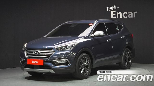 Hyundai Santafe 2017 — photo 1