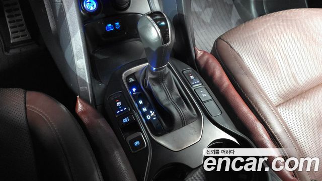 Hyundai Santafe 2017 — photo 9