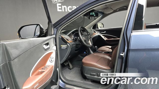 Hyundai Santafe 2017 — photo 10