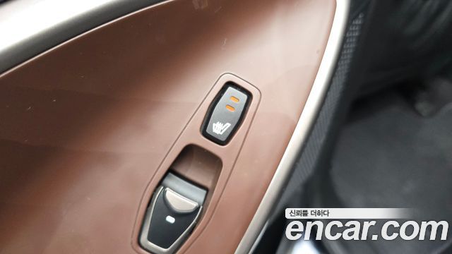 Hyundai Santafe 2017 — photo 19