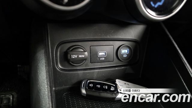 Hyundai Venue 2020 — photo 20