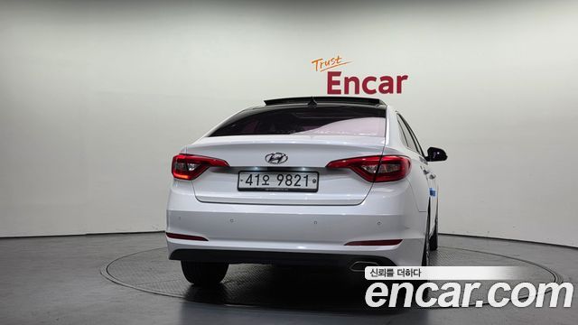 Hyundai Sonata 2015 — photo 4