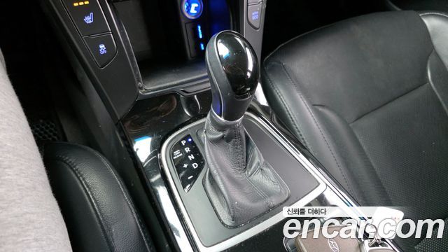 Hyundai i40 2012 — photo 9