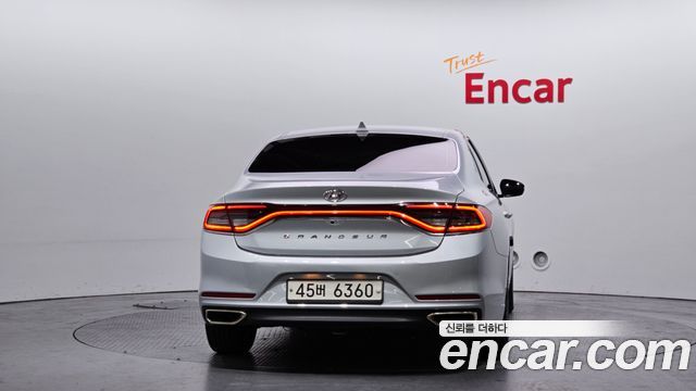 Hyundai Grandeur 2018 — photo 4