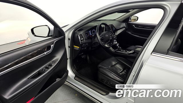 Hyundai Grandeur 2018 — photo 10