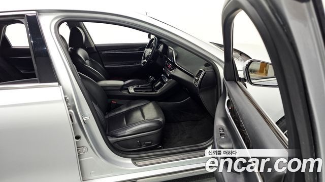 Hyundai Grandeur 2018 — photo 11