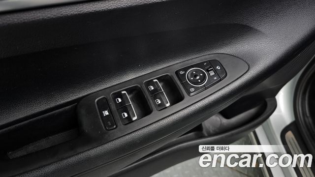 Hyundai Grandeur 2018 — photo 16