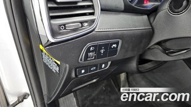 Hyundai Grandeur 2018 — photo 18