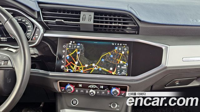 Audi Q3 2023 — photo 14