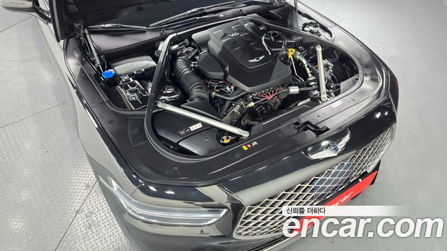 Genesis G90 2019 — photo 6
