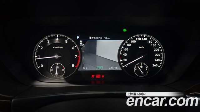 Genesis G90 2019 — photo 8