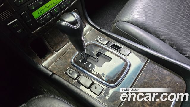 Hyundai Equus 2009 — photo 9