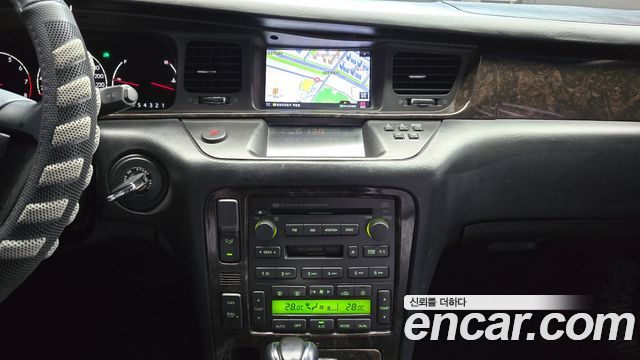 Hyundai Equus 2009 — photo 18