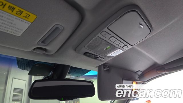 Hyundai Equus 2009 — photo 20