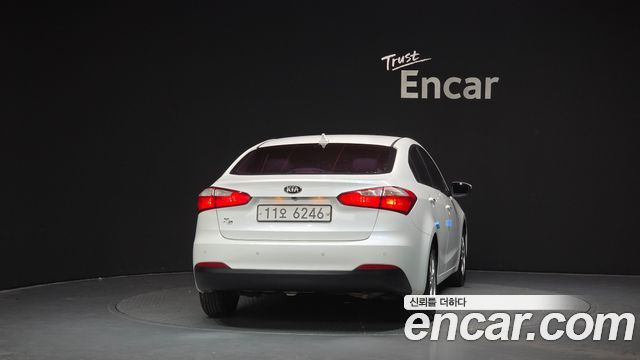 Kia K3 2015 — photo 4