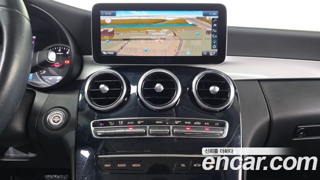 Mercedes-Benz C-Class 2020 — photo 14