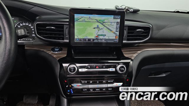 Ford Explorer 2022 — photo 14