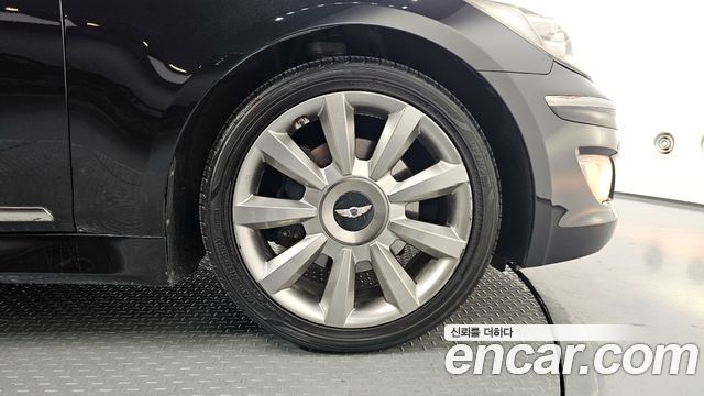 Hyundai Genesis 2013 — photo 5