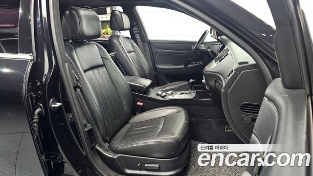 Hyundai Genesis 2013 — photo 10