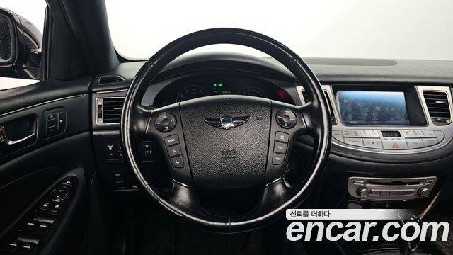 Hyundai Genesis 2013 — photo 13
