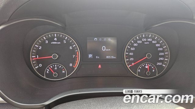 Kia K5 2019 — photo 16