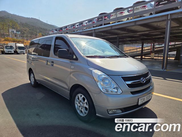 Hyundai Starex 2011 — photo 3
